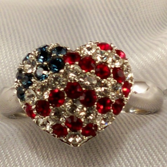 NEW Victoria Wieck Heart of American Cubic Zirconias Silver Ring - Picture 3 of 10